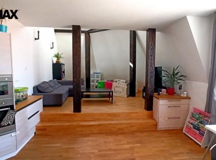 Pronájem bytu, 3+kk, 99 m²