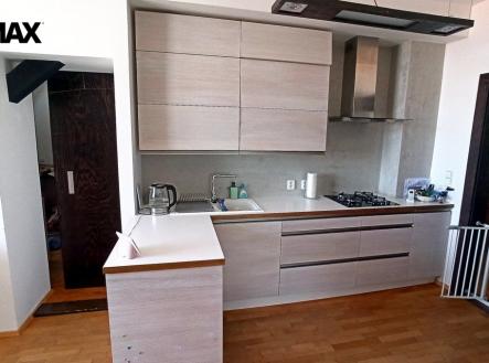 Pronájem bytu, 3+kk, 99 m²