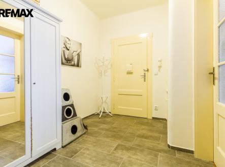 Pronájem bytu, 1+1, 47 m²