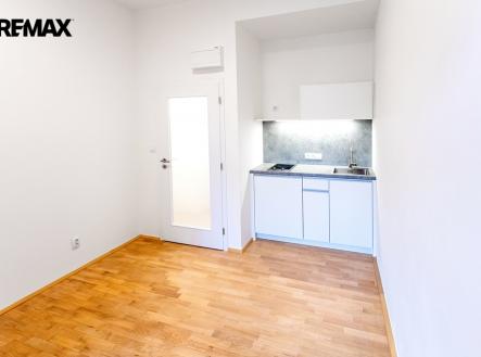 Pronájem bytu, 2+kk, 29 m²
