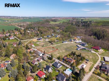 Prodej pozemku pro bydlení, 2 049 m²