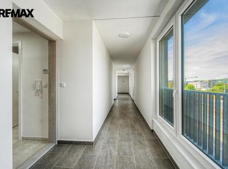 Pronájem bytu, 1+kk, 41 m²