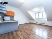 Pronájem bytu, 1+kk, 30 m²