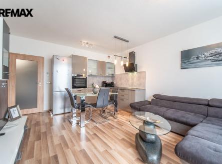 Pronájem bytu, 2+kk, 57 m²