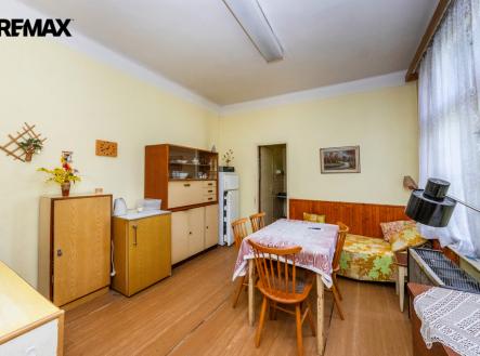Prodej bytu, 3+kk, 86 m²
