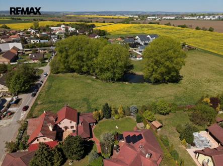 Prodej pozemku pro bydlení, 3 553 m²
