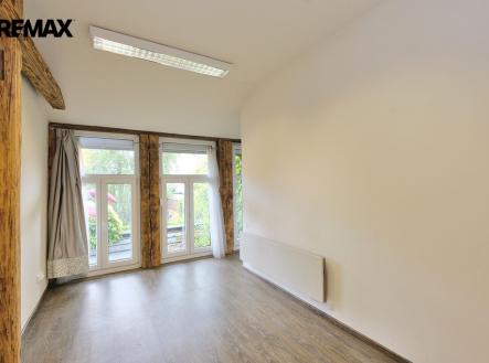 Pronájem kanceláře, 46 m²