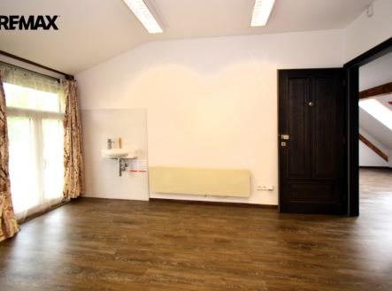 Pronájem kanceláře, 46 m²