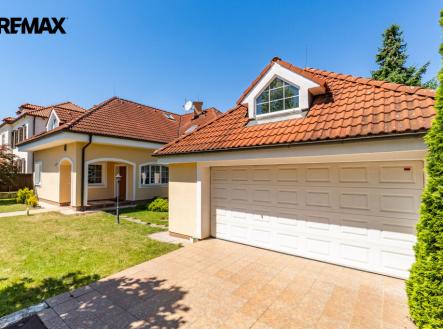 Pronájem domu/vily, 280 m²