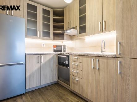 Pronájem bytu, 2+kk, 46 m²