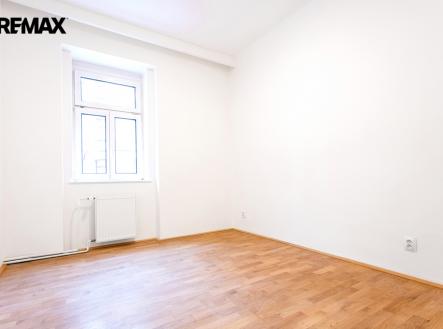 Pronájem bytu, 2+kk, 29 m²