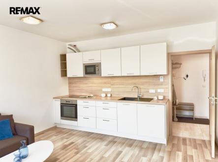 Pronájem bytu, 2+kk, 54 m²