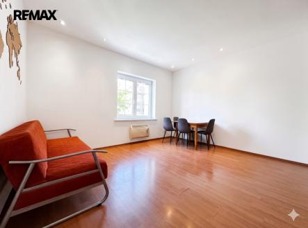 Pronájem bytu, 2+kk, 46 m²