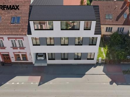 Prodej nájemního domu, 350 m²
