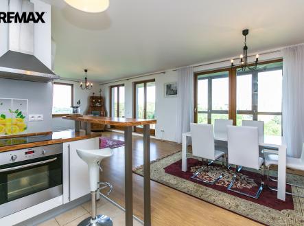Pronájem bytu, 3+kk, 117 m²