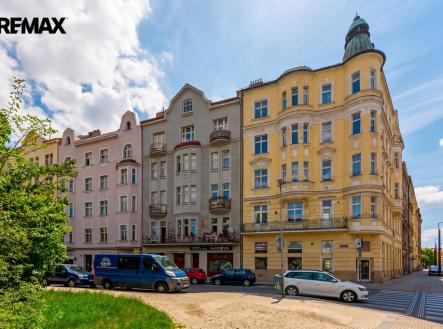 Pronájem bytu, 2+kk, 63 m²