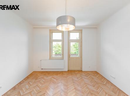 Pronájem bytu, 2+kk, 63 m²