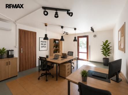 Pronájem obchodní prostory, 55 m² obrázek
