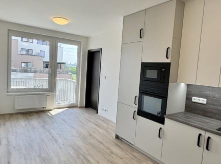 Pronájem bytu, 2+kk, 5 179 m²