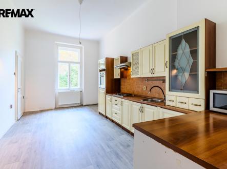 Pronájem bytu, 2+1, 80 m²