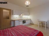 Pronájem bytu, 1+kk, 27 m²