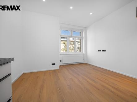 Pronájem bytu, 2+kk, 46 m²