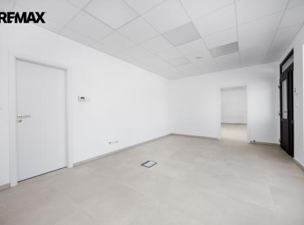Pronájem obchodní prostory, 49 m²