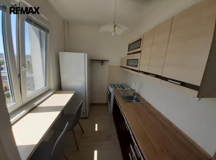 Pronájem bytu, 2+1, 57 m²