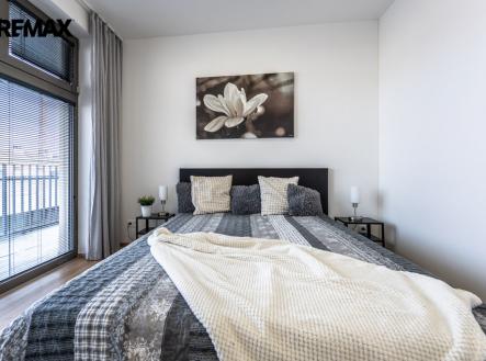 Pronájem bytu, 2+kk, 46 m²