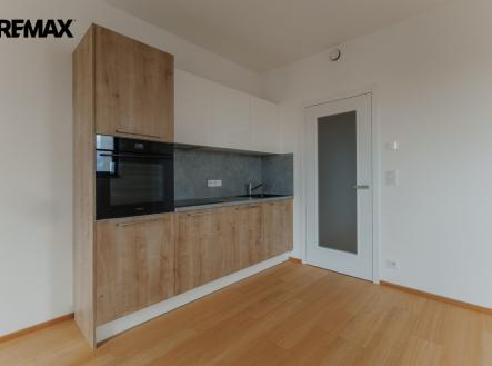 Pronájem bytu, 1+kk, 35 m²