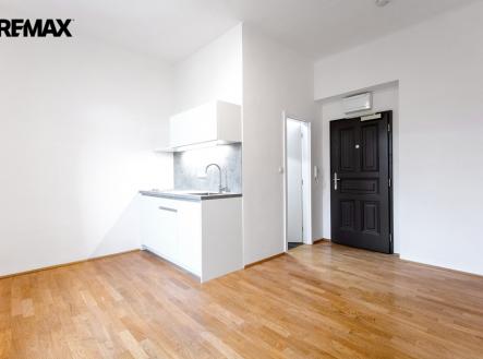 Pronájem bytu, 1+kk, 23 m²