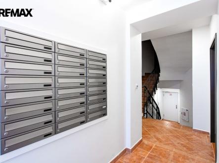 Pronájem bytu, 1+kk, 23 m²