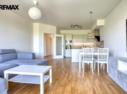 Pronájem bytu, 4+kk, 114 m²