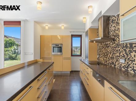 Prodej domu/vily, 241 m²