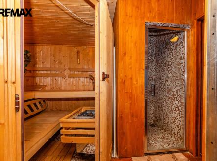 Prodej hotel, 309 m²