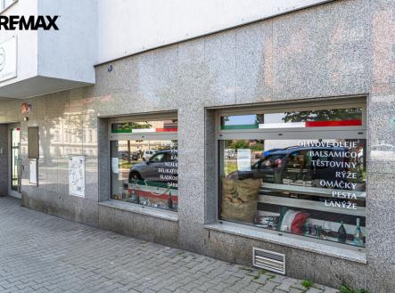 Pronájem obchodní prostory, 62 m²