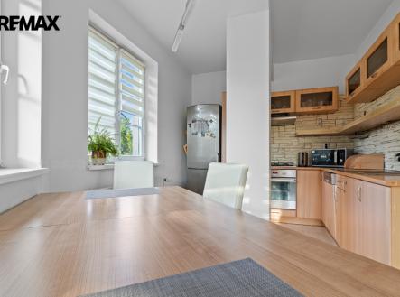 Pronájem bytu, 3+kk, 61 m²