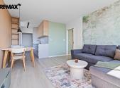 Pronájem bytu, 3+kk, 66 m²