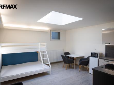 Pronájem bytu, 1+kk, 31 m²