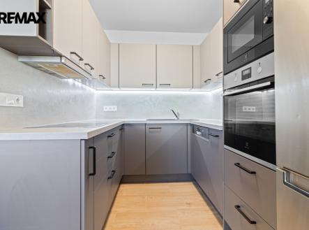 Prodej bytu, 3+kk, 84 m²