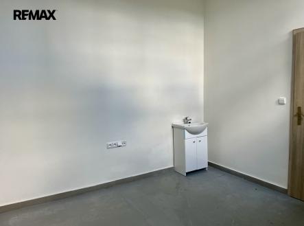Pronájem obchodní prostory, 40 m²