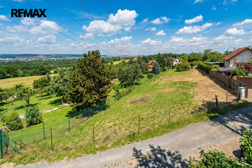 pozemek-zbraslav-0.jpg