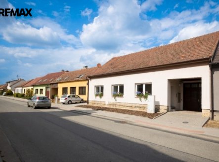 Pronájem bytu 3+kk v rodinném domě
