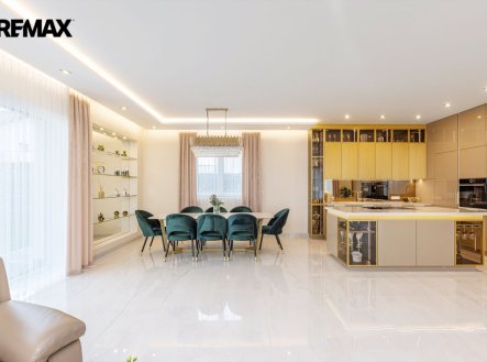 Prodej domu/vily, 217 m²