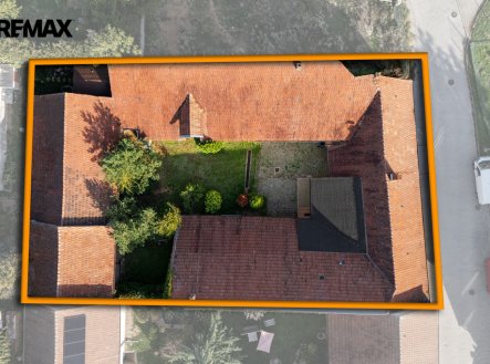 Prodej domu/vily, 427 m²
