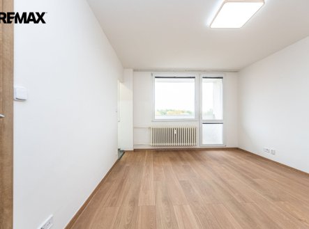 Pronájem bytu, 1+kk, 27 m²