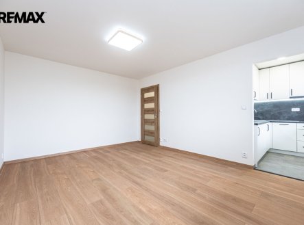 Pronájem bytu, 1+kk, 27 m²