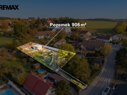 Prodej pozemku pro bydlení, 906 m²