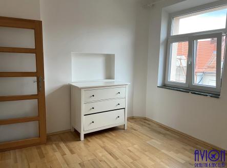 Pronájem bytu, 3+kk, 97 m²