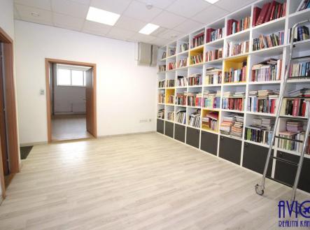 Pronájem kanceláře, 103 m²